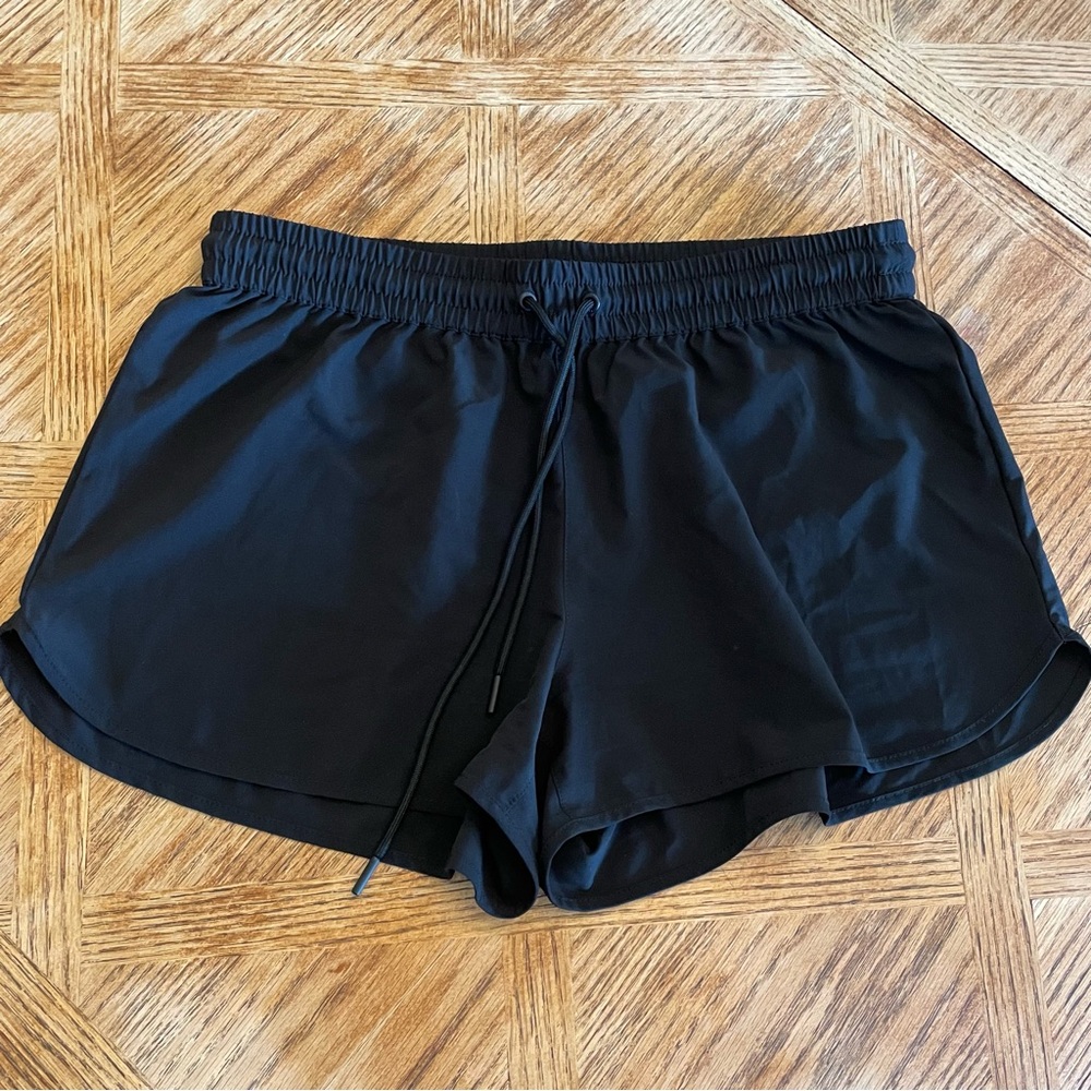 TNA Aritzia black shorts